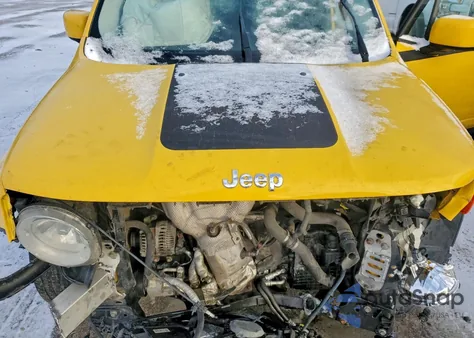 2015 Jeep Renegade Latitude z USA, uszkodzony, nr VIN ZACCJABT1FPB36941